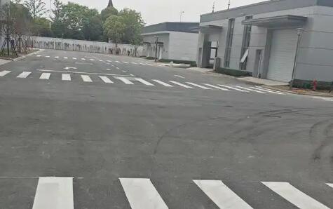 蘇州廠區劃線專家一站式服務,讓您從方案到售后都省心 蘇州廠區劃線專家一站式服務,讓您從方案到售后都省心