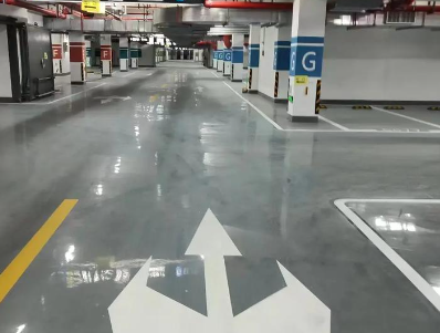 蘇州廠房地面劃線專業(yè)施工？筑牢工業(yè)安全的第一道防線