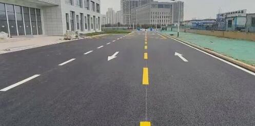 蘇州工廠劃線選專業(yè)團(tuán)隊(duì),抗壓耐磨有保障 蘇州工廠劃線選專業(yè)團(tuán)隊(duì),抗壓耐磨有保障